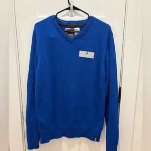 NWT Bruzer Mens Pullover Sweater size S VNecK Long Sleeves Tight Knit Royal blue